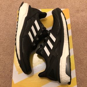 Adidas Energy Boost. Black, Sz 7.5.